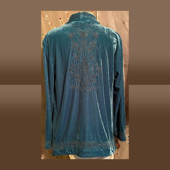 Paparazzi by Biz Velvet Embroidered Kimono Size Medium - Picture 4 of 4